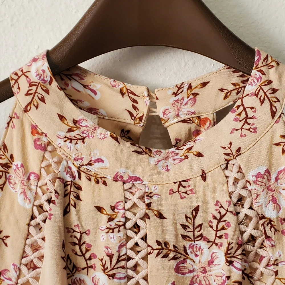 NWT Sunday Mi Amor Floral Open Back  Cutout Detail Dress - Picture 5 of 16